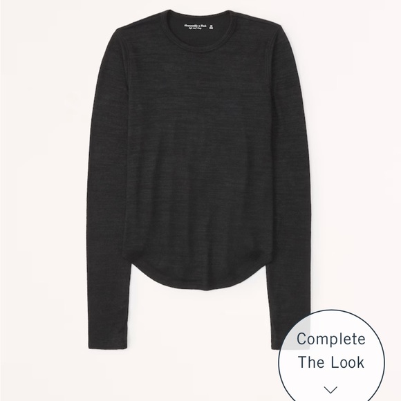 NWT Abercrombie and fitch xs black soft skimming top - Picture 1 of 3